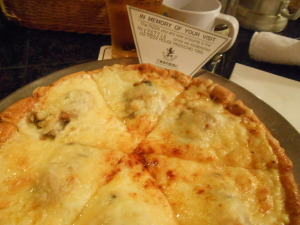 神戸PINOCCIOのピザ
